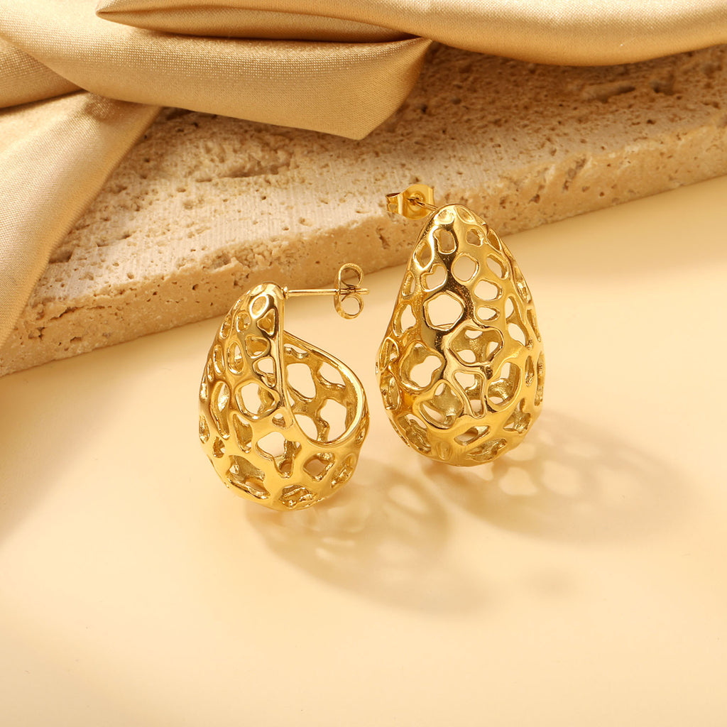 Cutout Teardrop Earrings