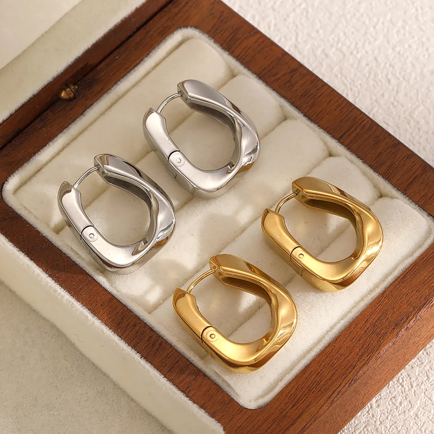 20*24.5mm twisted square earring clasp Steel color wire thickness 4*6mm gold -