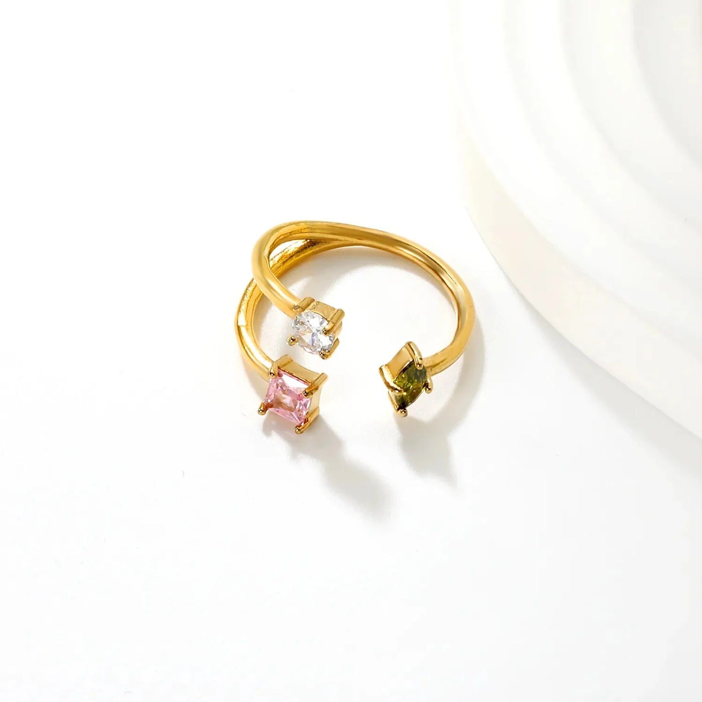 12.5mm high irregular three-color diamond open ring in gold #7
